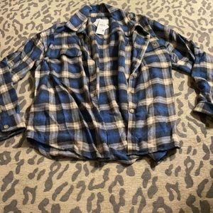 American Eagle women’s flannel— new with tags